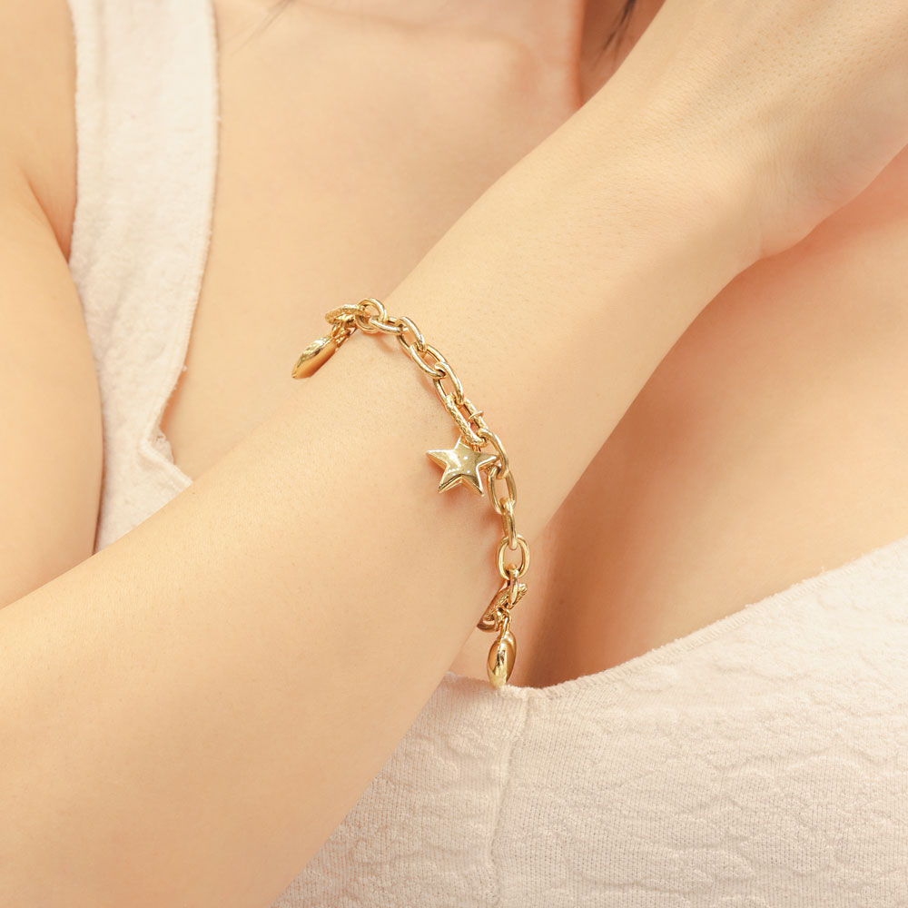 Figürlü Bileklik 14 Ayar Altın Kalp ve Yıldız Figürlü Bileklik