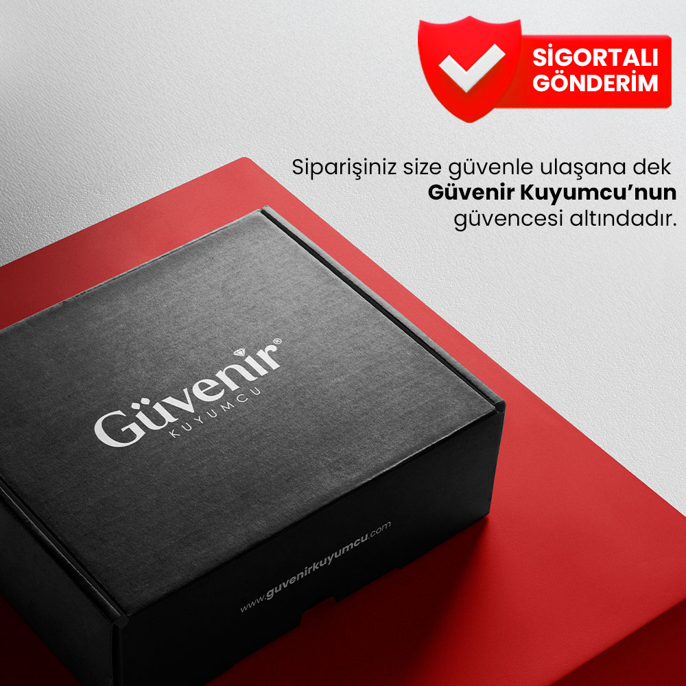 Hediye Kutusu 14 Ayar Altın Yıldız Kolye